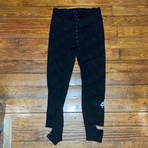 Nike leggings women’s medium @D1